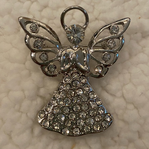 🦋 2/$20 Rhinestone angel brooch - Picture 1 of 3